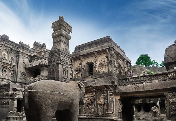 9 Ancient Temples That Defy the Laws of Physics