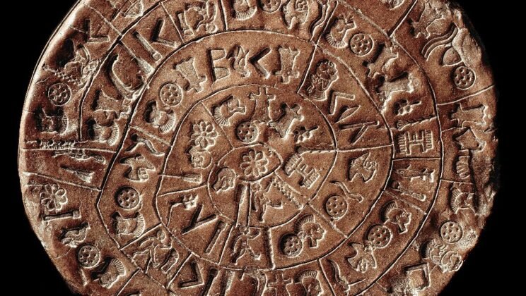 The Phaistos Disc: An Unbreakable Code From Antiquity