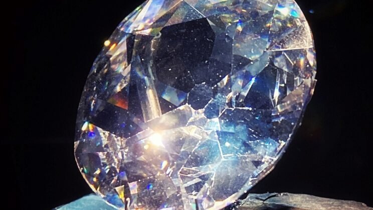 The Koh-i-Noor Diamond: A Curse for Every Ruler