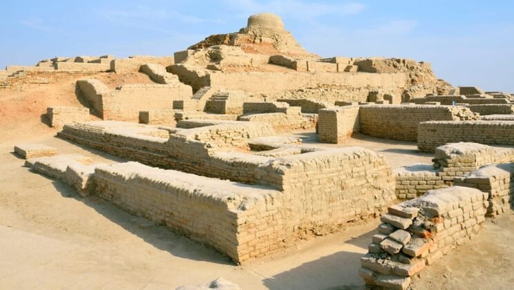 The Vanishing of the Indus Valley Civilization: Climate Change or Cosmic Impact?